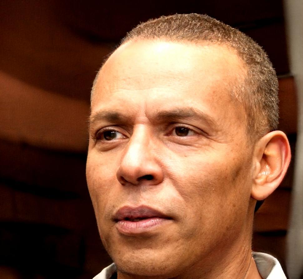 Finanzexperte Henrik Taubmann bei einer Beratungssitzung